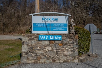 255 S Mount Airy Rd, Coatesville, PA à louer Photo intérieure– Image 2 sur 4