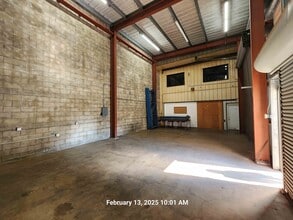 94-479 Ukee St, Waipahu, HI à louer Photo de l’immeuble– Image 1 sur 4
