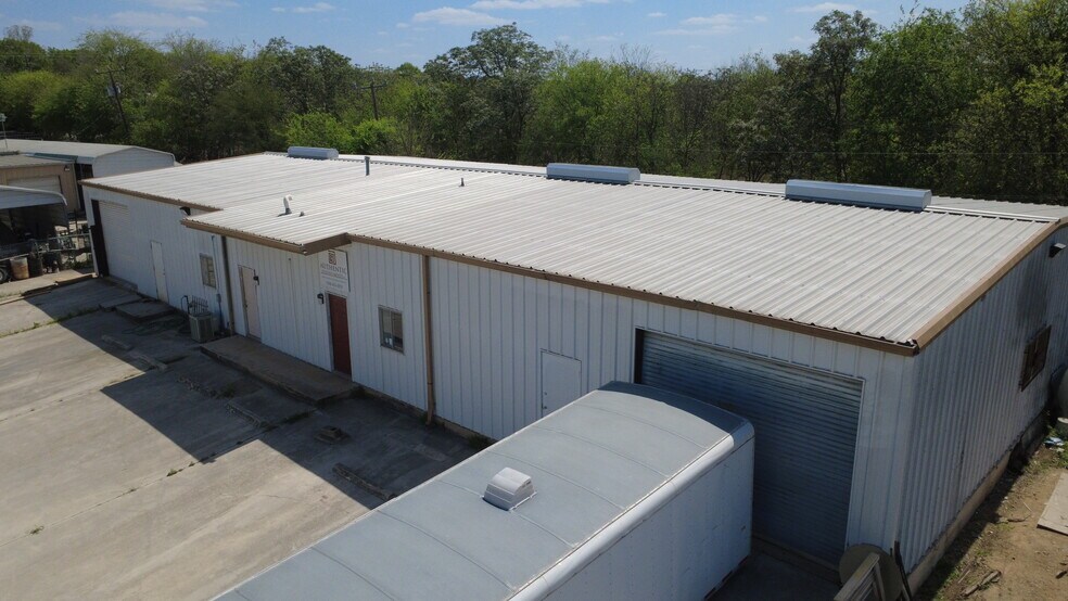 14023 Dublin Sq, San Antonio, TX à louer - Photo de l’immeuble – Image 2 sur 8