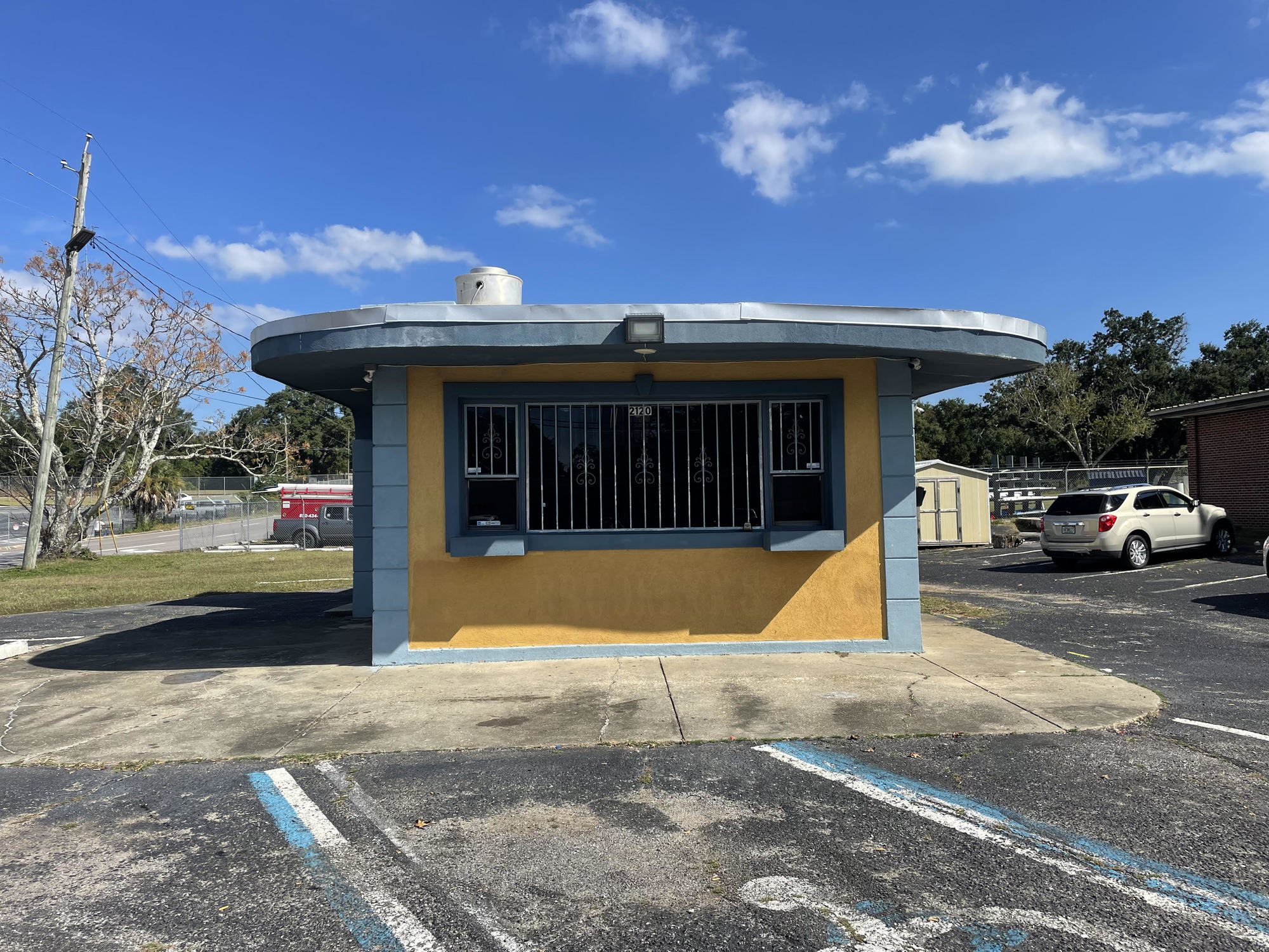2120 N Palafox St, Pensacola, FL à louer Photo de l’immeuble– Image 1 sur 16