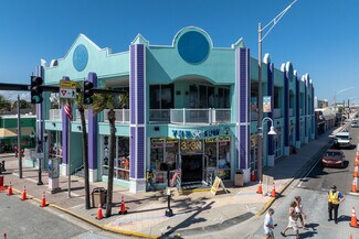 Plus de détails pour 901 Main St, Daytona Beach, FL - Local commercial à louer