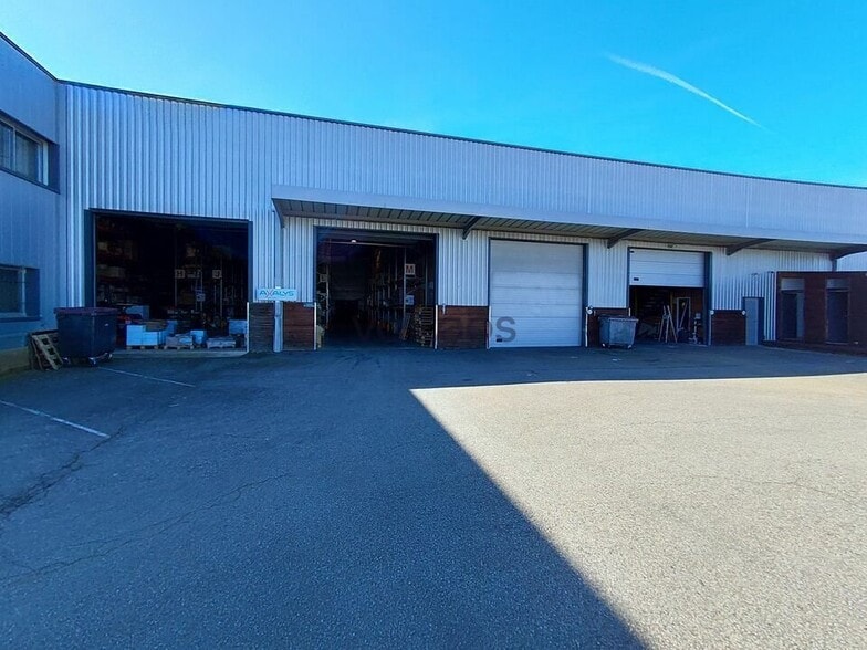 Local d'activités dans Mondouzil à vendre - Photo de l’immeuble – Image 1 sur 4