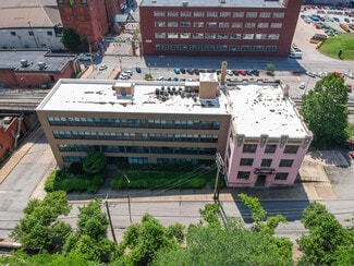 Plus de détails pour 664 Linden Ave, East Pittsburgh, PA - Local d’activités à vendre