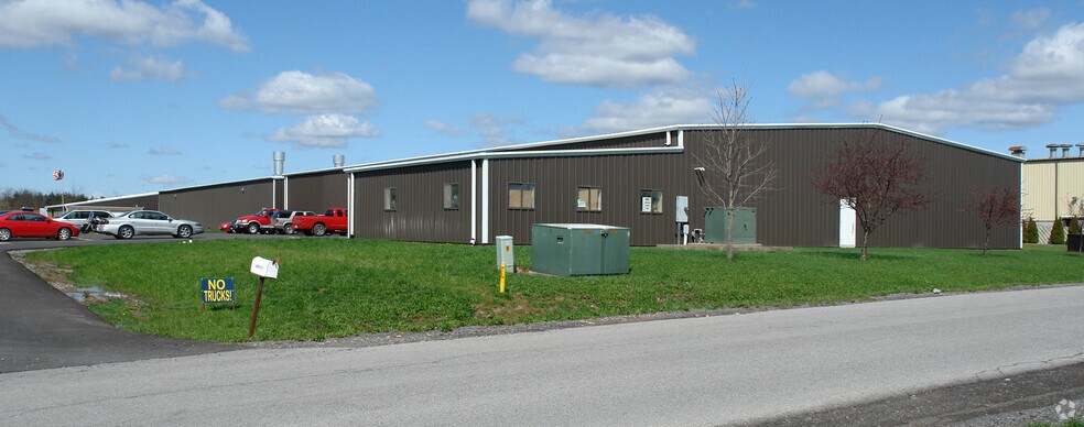 31 Madison Blvd, Canastota, NY à vendre - Photo de l’immeuble – Image 2 sur 47