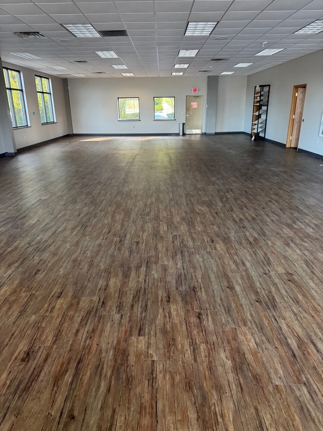 976 E Johnson St, Fond Du Lac, WI à louer Photo intérieure– Image 1 sur 4