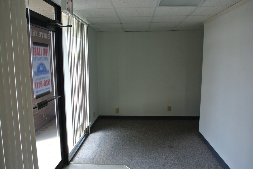 2904 Trimmier Rd, Killeen, TX à louer - Photo de l’immeuble – Image 2 sur 8
