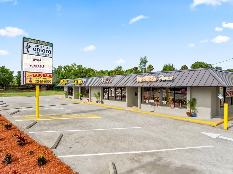 984 Rockledge Blvd, Rockledge, FL à vendre - Photo principale – Image 1 sur 38