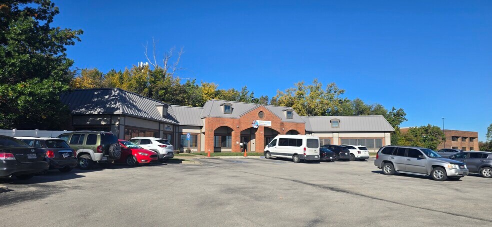 3730 S Elizabeth St, Independence, MO à louer - Photo de l’immeuble – Image 2 sur 15