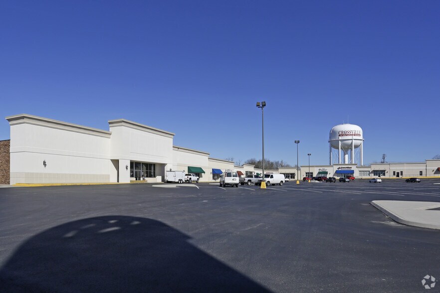49-125 Cumberland Plz, Crossville, TN à louer - Photo principale – Image 1 sur 5