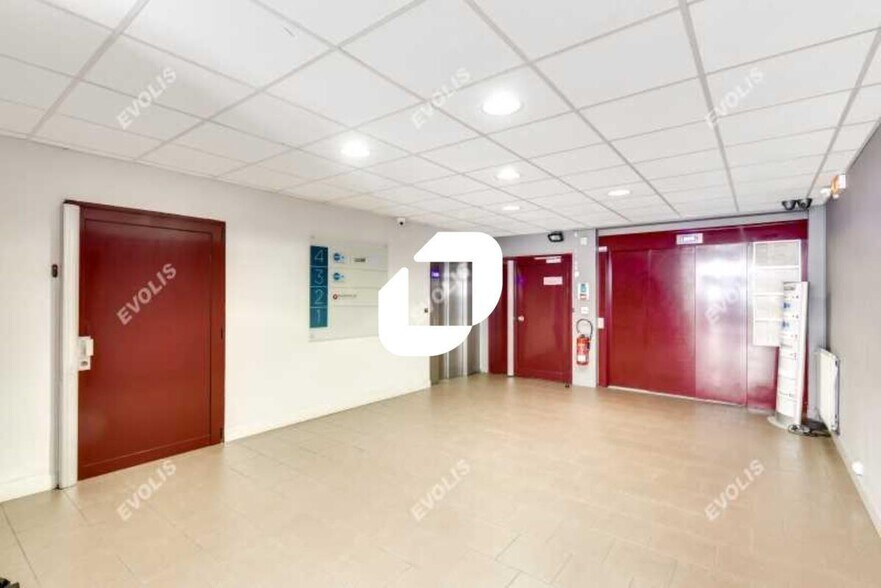 Bureau dans Boulogne-Billancourt à louer - Hall d’entrée – Image 3 sur 6