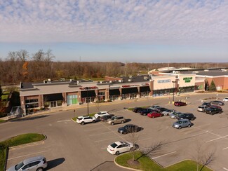 Plus de détails pour 255 Meadowlands Dr, Chardon, OH - Local commercial à louer