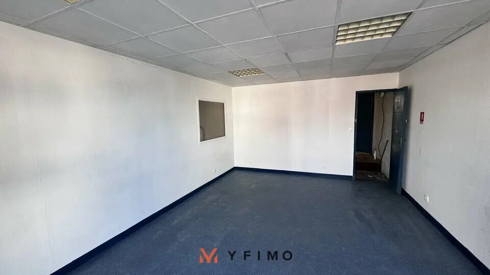 Local d’activités dans Marines à louer - Photo intérieure – Image 3 sur 4