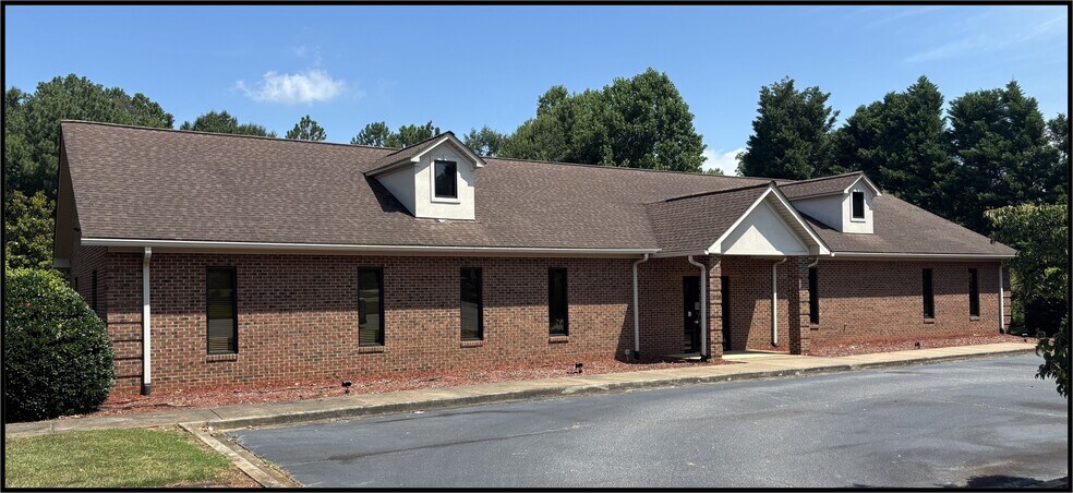 2926 E Main Street Ext, Spartanburg, SC à vendre - Photo principale – Image 1 sur 6