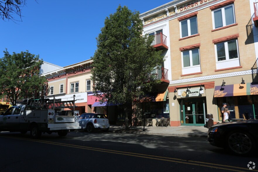 133-135 E Broad St, Westfield, NJ à louer - Photo principale – Image 2 sur 3