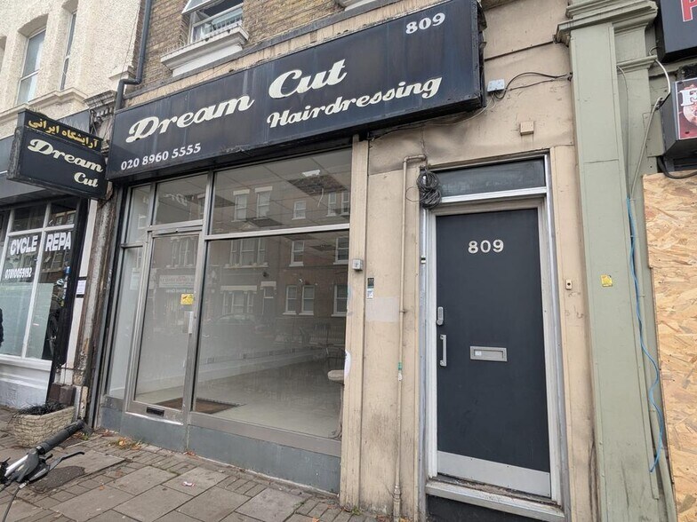 809 Harrow Rd, Londres à louer - Photo de l’immeuble – Image 2 sur 16