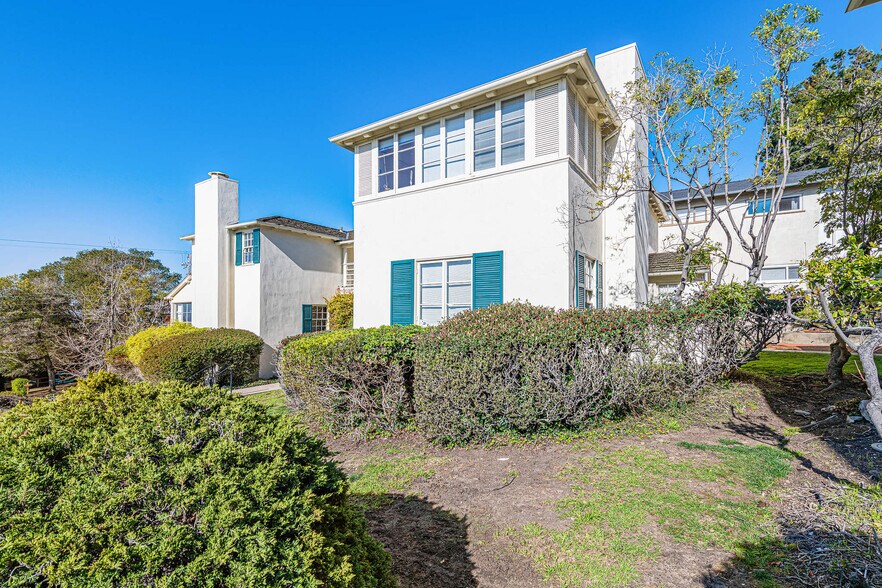 1739 Spruce St, Berkeley, CA à vendre - Photo de l’immeuble – Image 3 sur 14