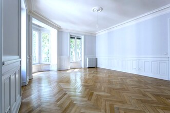 34 Rue De Penthièvre, Paris à louer Photo intérieure– Image 2 sur 4