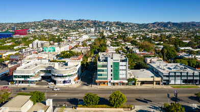 8455 Beverly Blvd, Los Angeles, CA - VUE AÉRIENNE  vue de carte