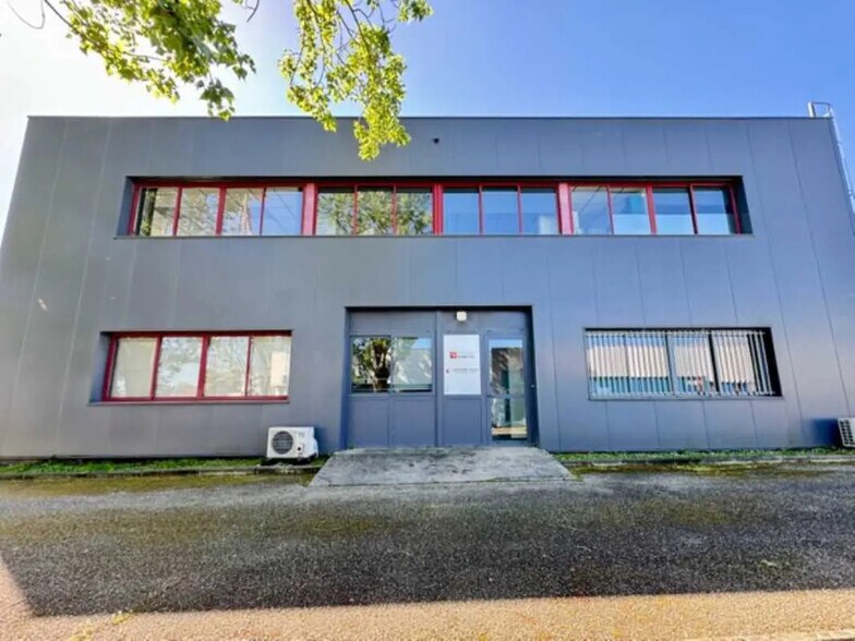Bureau dans Mérignac à louer - Photo de l’immeuble – Image 3 sur 9