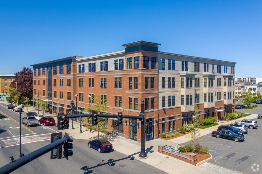 135 Lafayette St, Salem, MA à louer - Photo de l’immeuble – Image 3 sur 13