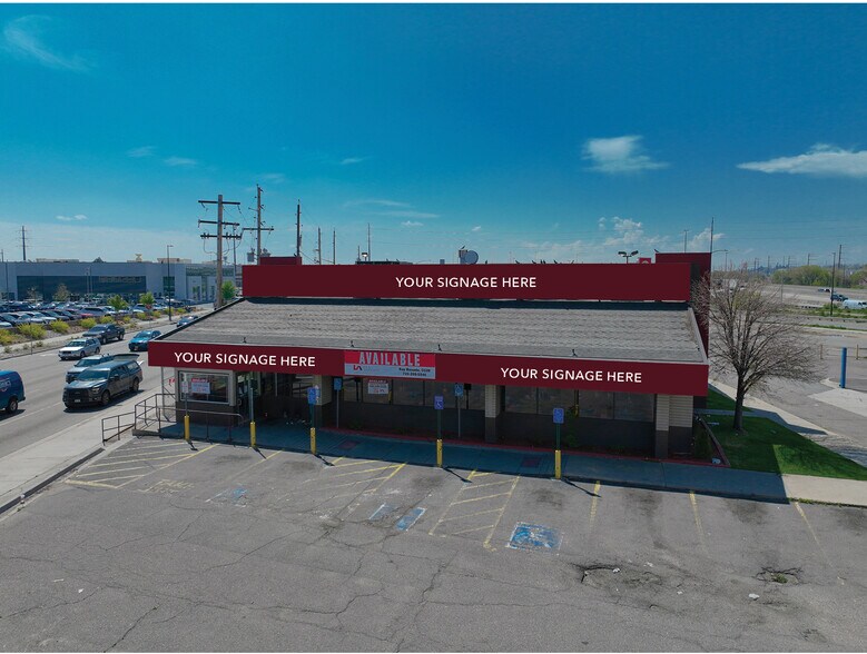 900 W Alameda Ave, Denver, CO à louer - Photo de l’immeuble – Image 1 sur 15