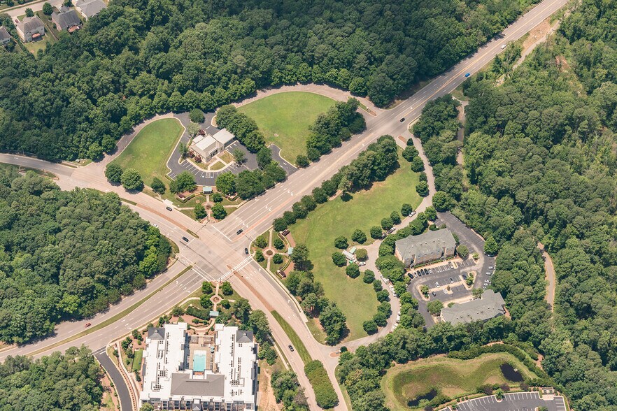 2205 Evans Rd, Cary, NC à vendre - Photo de l’immeuble – Image 3 sur 4