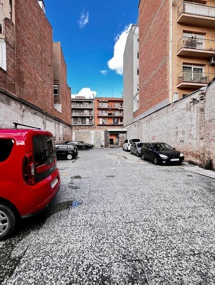 Terrain dans Manresa, Barcelona à vendre - Photo de l’immeuble – Image 3 sur 3