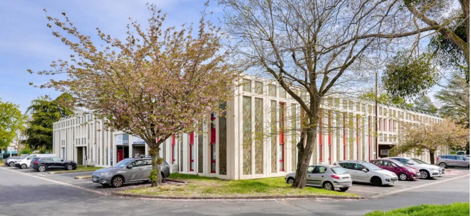 Bureau dans Éragny à louer Photo de l’immeuble– Image 1 sur 23