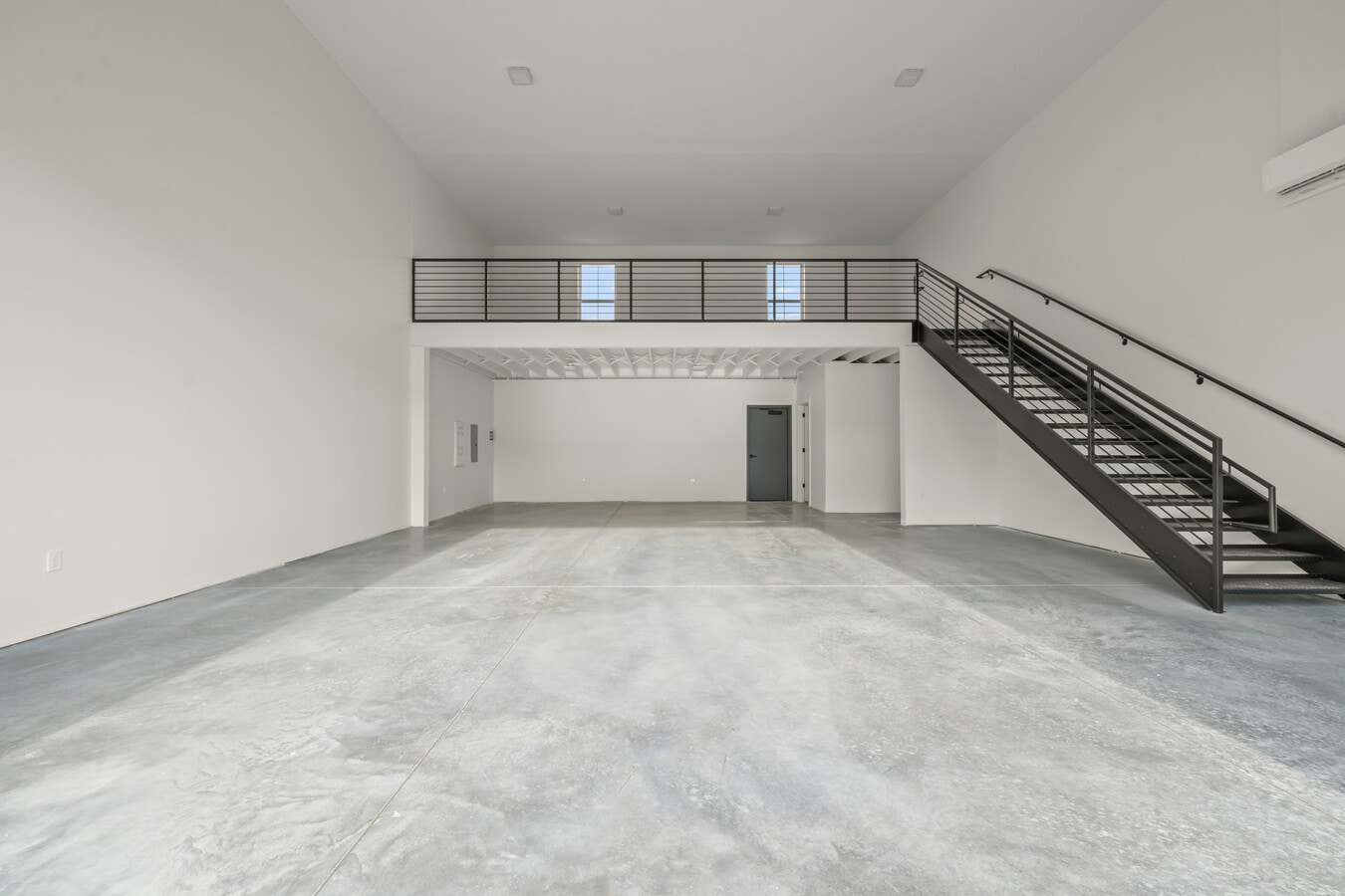 4477 34th Ave, Cincinnati, OH 45209 - Lot 10 - - Photo intérieure - Image 2 of 9