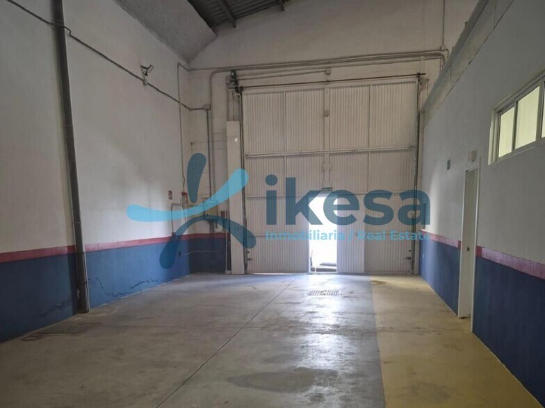 Industriel/Logistique dans Coín à vendre - Photo de l’immeuble – Image 3 sur 5