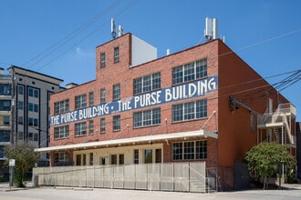 1701 Commerce St, Houston, TX à louer Photo intérieure– Image 2 sur 7