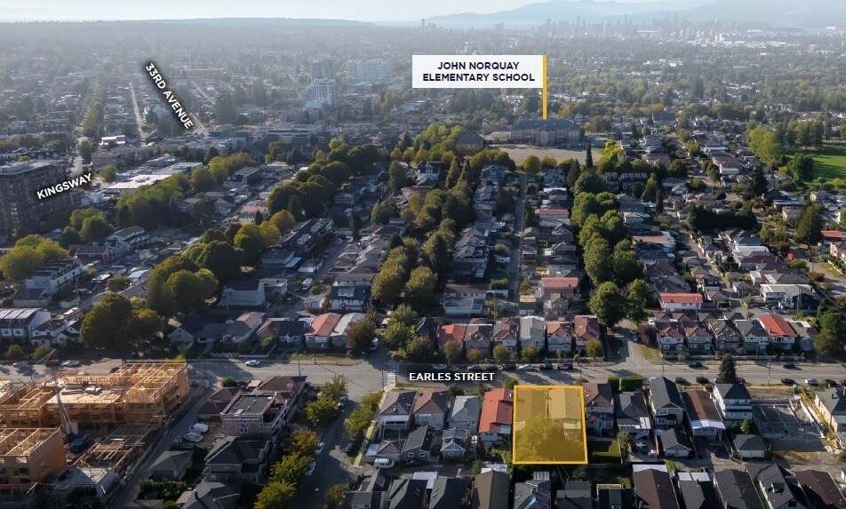 5056 Earles St, Vancouver, BC à vendre - Aérien – Image 3 sur 4