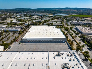 5 Marconi, Irvine, CA à louer Photo intérieure– Image 2 sur 4