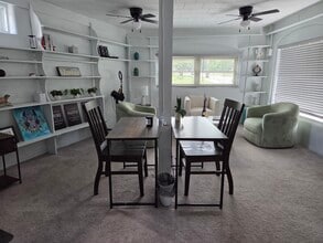 491 Allens Creek Rd, Waynesville, NC à louer Photo intérieure– Image 2 sur 9