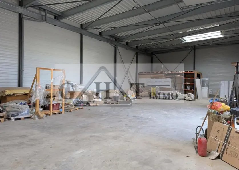 Industriel/Logistique dans Creil à louer Photo intérieure– Image 1 sur 5