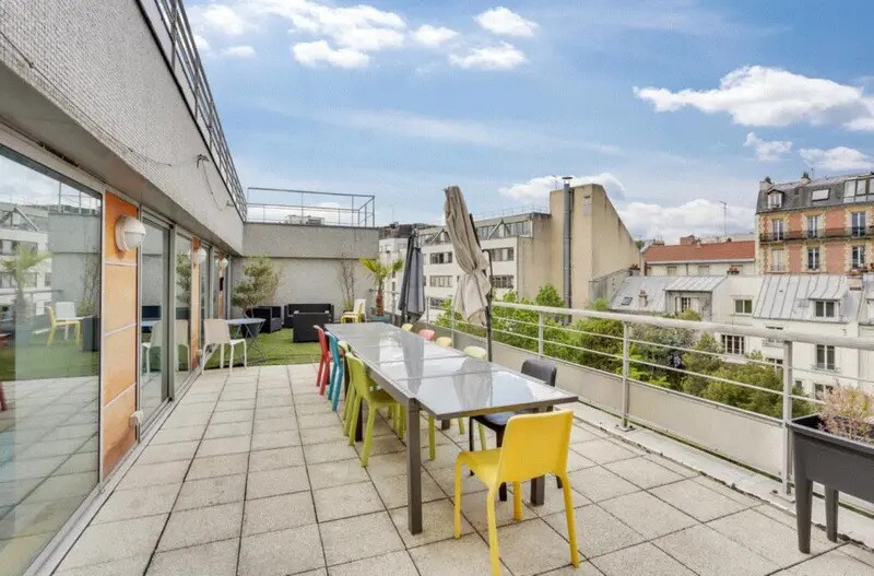 Bureau dans Boulogne-Billancourt à louer - Photo de l’immeuble – Image 2 sur 8