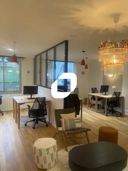 Bureau dans Vincennes à louer - Photo de l’immeuble – Image 2 sur 5