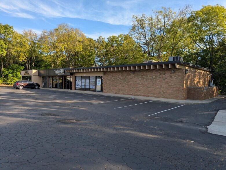 440-448 S Main St, Englewood, OH à louer - Photo de l’immeuble – Image 2 sur 8