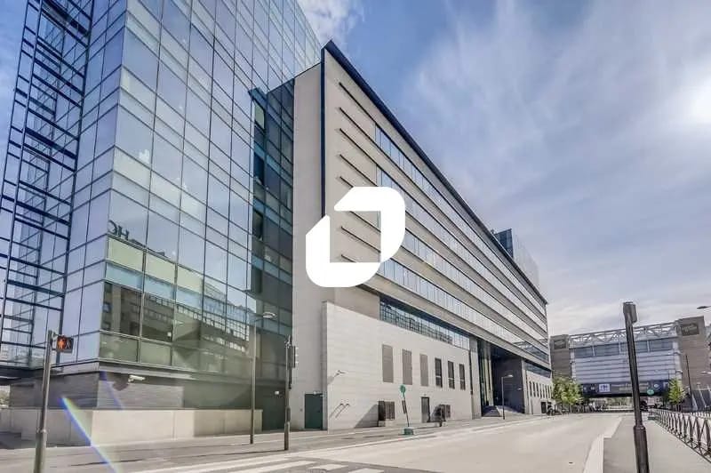 Bureau dans Ivry-sur-Seine à louer - Photo de l’immeuble – Image 2 sur 6