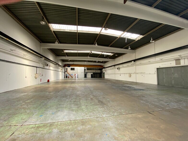 2-14 Avenue D'Alsace Lorraine, Saint-Ouen-l'Aumône à louer - Photo de l’immeuble – Image 3 sur 12