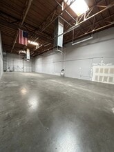 3908 E Broadway Rd, Phoenix, AZ à louer Photo intérieure– Image 2 sur 7