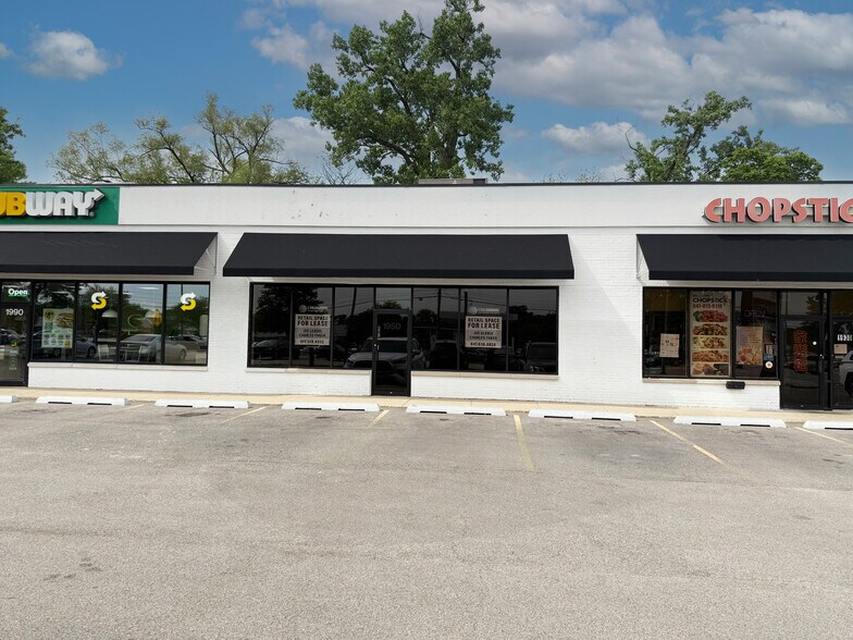 1910-1990 Central Rd, Rolling Meadows, IL à louer - Photo de l’immeuble – Image 2 sur 7