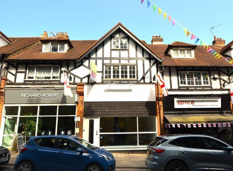 11 Market Pl, Gerrards Cross à louer - Photo de l’immeuble – Image 2 sur 8