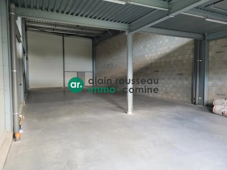 Local d'activités dans La Chapelle-sur-Erdre à vendre - Photo intérieure – Image 3 sur 4