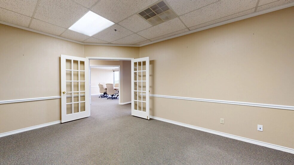 3301 Golden Rd, Tyler, TX à louer - Numérisation 3D Matterport – Image 3 sur 38