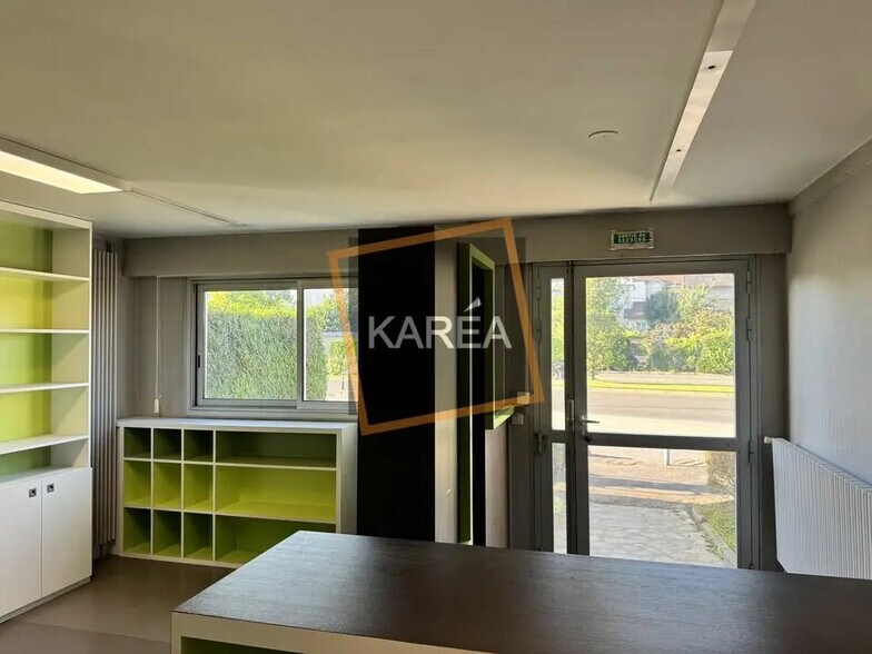 Bureau dans Meaux à vendre - Photo intérieure – Image 2 sur 5