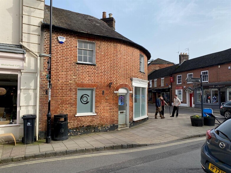 83 High St, Wimborne à louer - Photo de l’immeuble – Image 3 sur 4