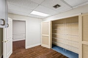 Suite 200 Office