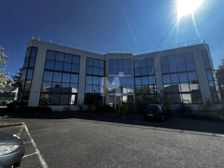 Bureau dans Palaiseau à vendre - Photo de l’immeuble – Image 1 sur 12