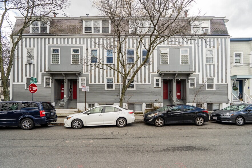 2 Hingham St, Cambridge, MA à vendre - Photo de l’immeuble – Image 2 sur 17